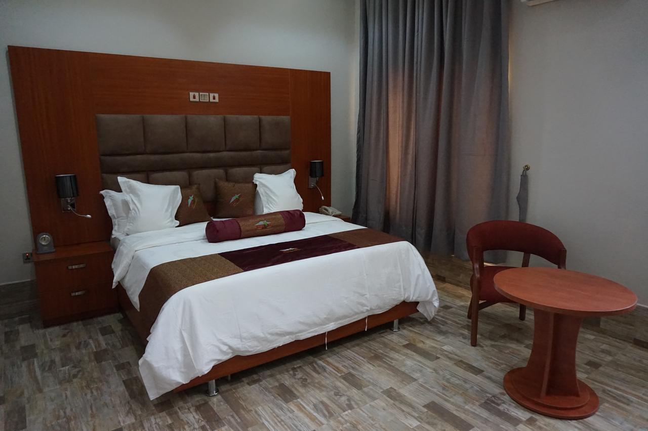 Aenon Suites Oshogbo Exterior photo