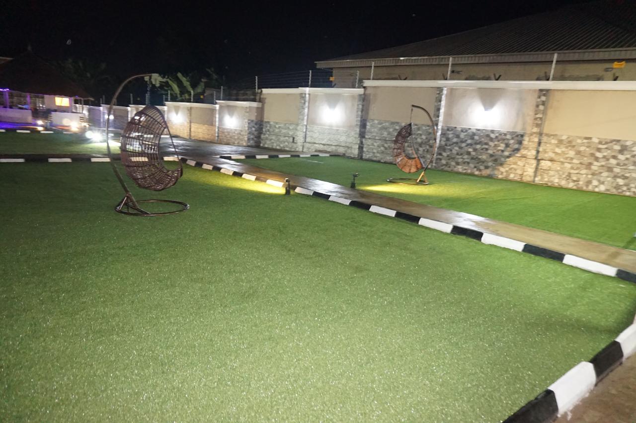 Aenon Suites Oshogbo Exterior photo